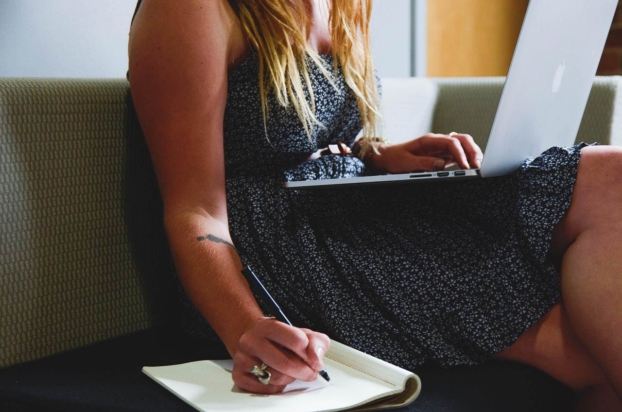 20 Journal Prompts for Self Discovery