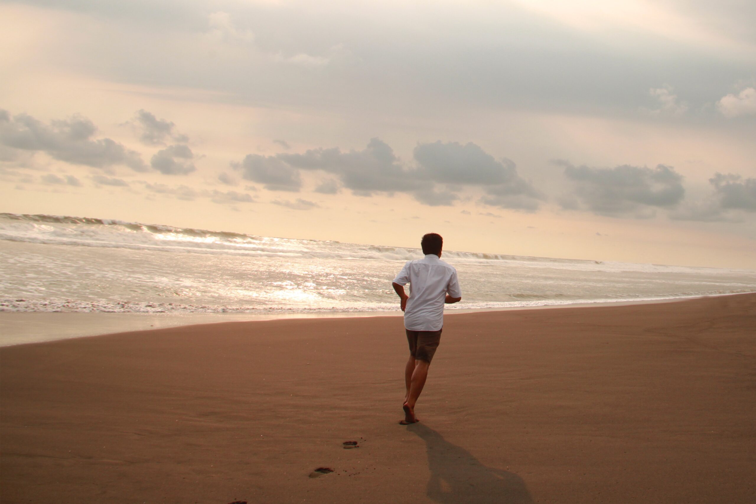 10 Journal Prompts to Unlock Hidden Motivation